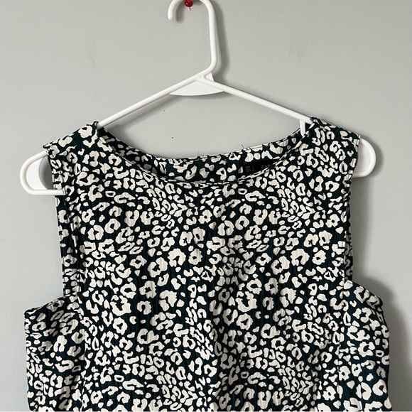 Zara dark green & white leopard print peplum sleeveless blouse - Picture 7 of 16